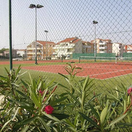 Tirkiz On The Appartamento *