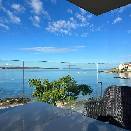 Tirkiz On The ポヴリャナ