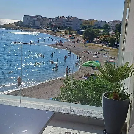 Tirkiz On The Apartament *